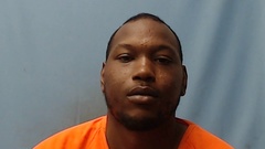 Mugshot of DAWSON, DARIEN