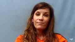 Mugshot of HUNT, CANDY