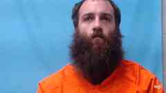 Mugshot of REUNARD, RYAN