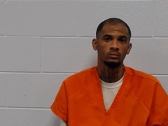 Mugshot of HUTCHIESON, DARIUS